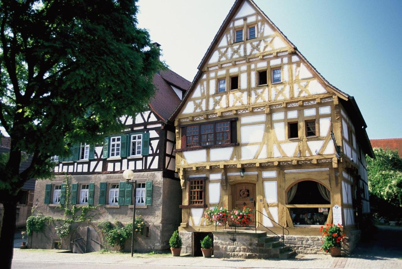 Hotel Restaurant Zum Nachtwaechter Lienzingen Exterior foto