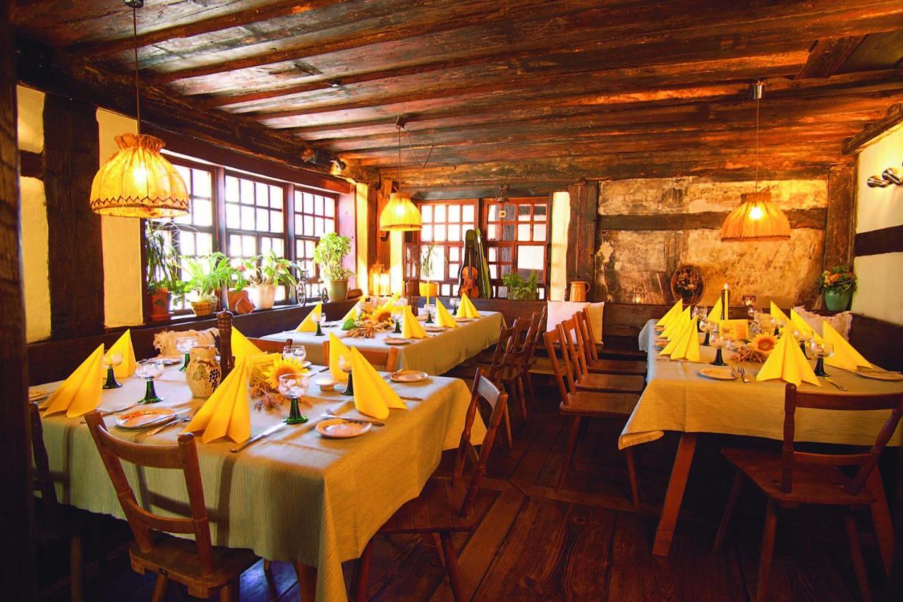 Hotel Restaurant Zum Nachtwaechter Lienzingen Exterior foto