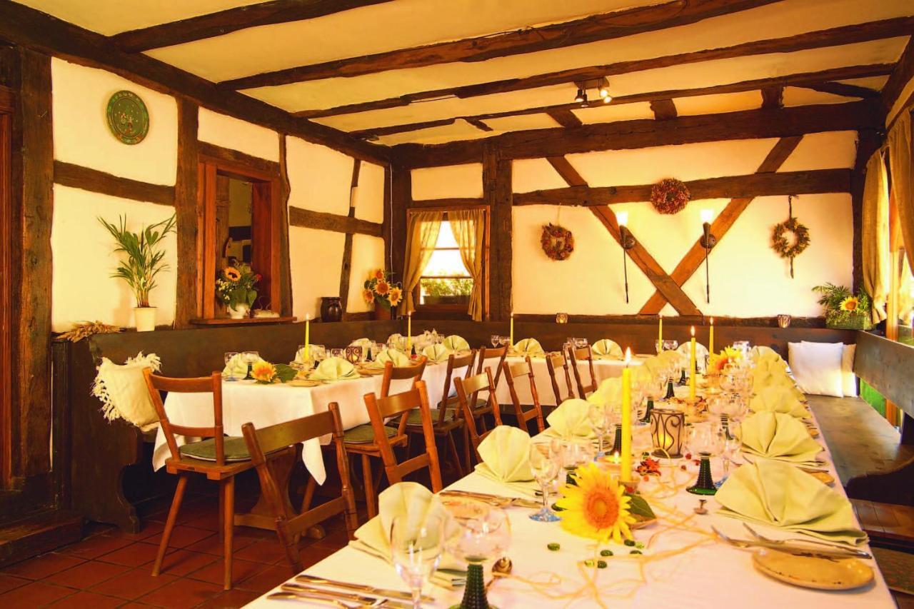Hotel Restaurant Zum Nachtwaechter Lienzingen Exterior foto